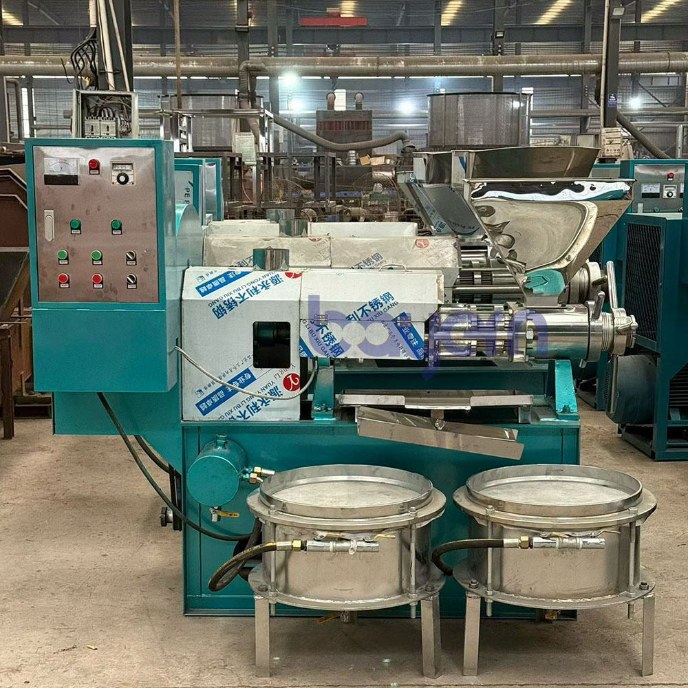 Spiral oil press machine